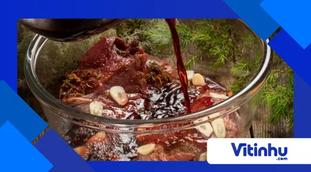Por Que a Carne Fica Macia na Marinada? A Química do Amaciamento