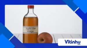 Como o vinagre altera a cor dos vegetais ao cozinhar?