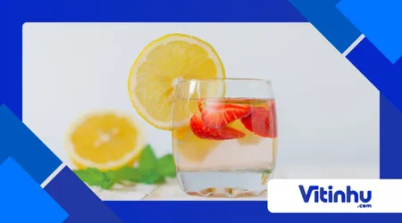 O que acontece quimicamente ao misturar álcool com suco cítrico?